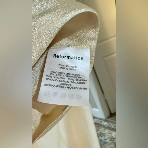 Reformation Carlow Two Piece in Buttercream, size 4, brand new, never worn. - Picture 14 of 16